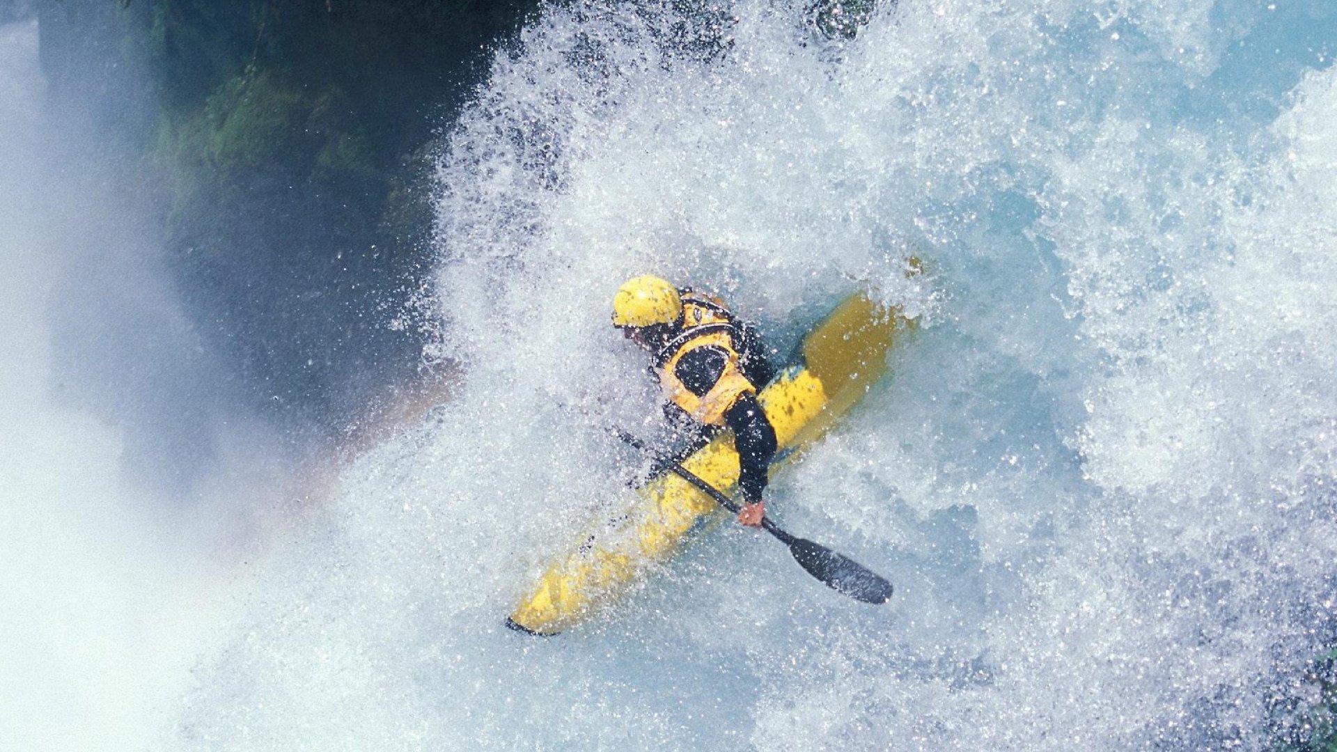 JIUYOU GAMING-水球比赛波兰男队防守严密，波兰球u got that